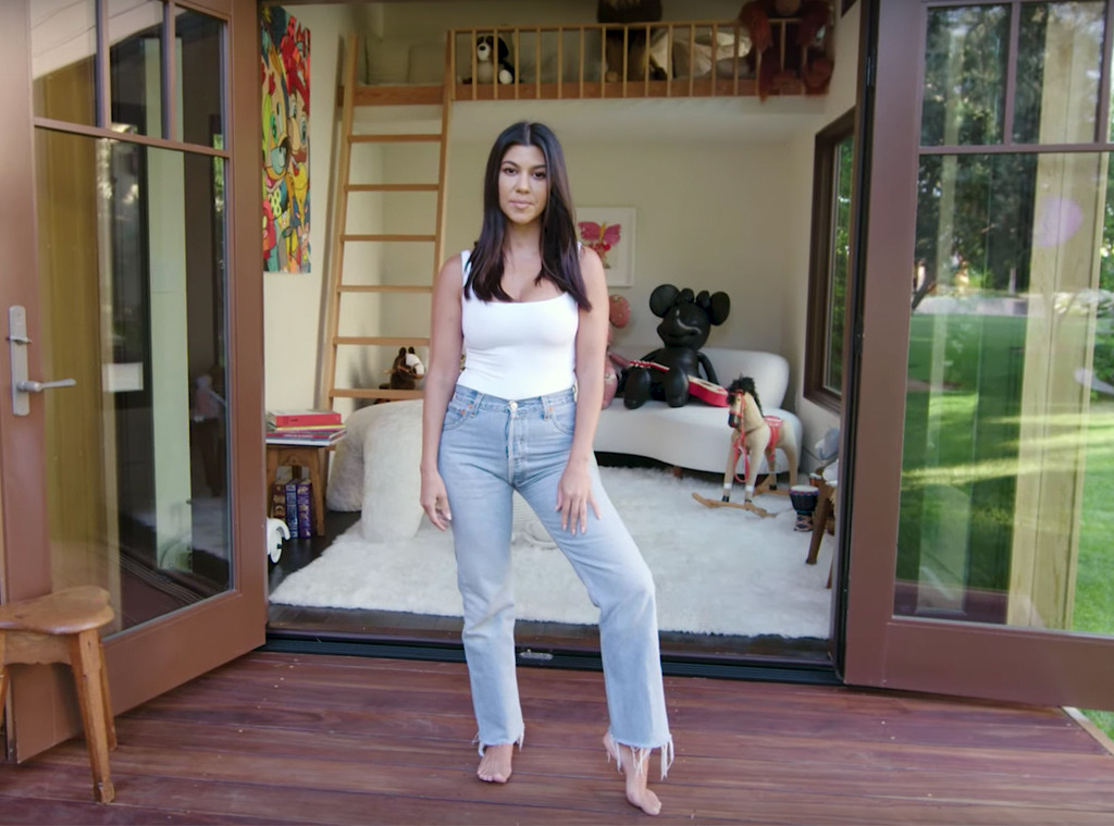 Kourtney Kardashian, Playhouse Kourtney Kardashian, Playhouse